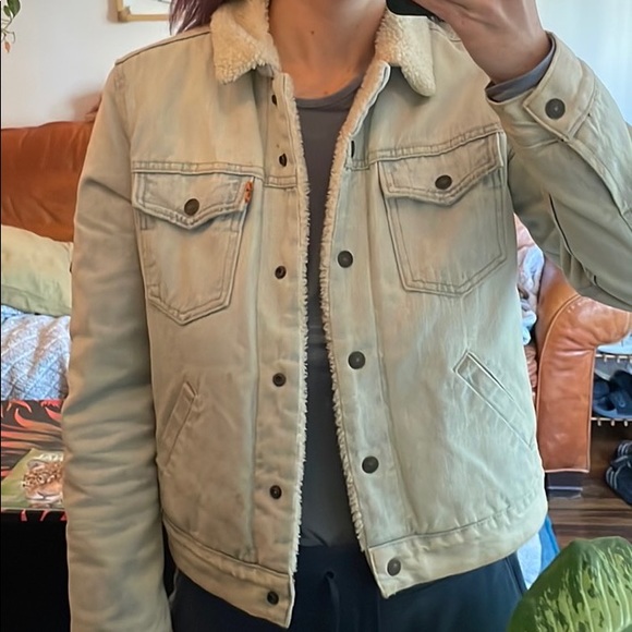 Levi’s Sherpa Denim Jacket Size S - Picture 1 of 8
